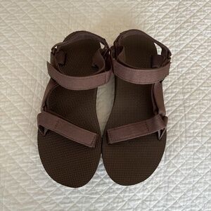 BNIB Teva Women’s Midform Universal Rainforest Brown
